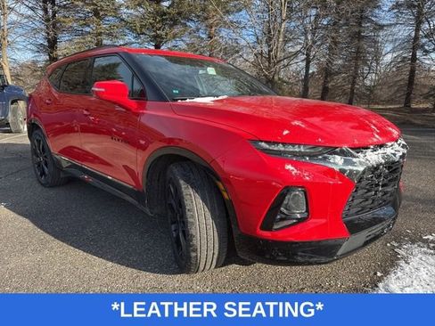 Used 2022 Chevrolet Blazer RS image 2