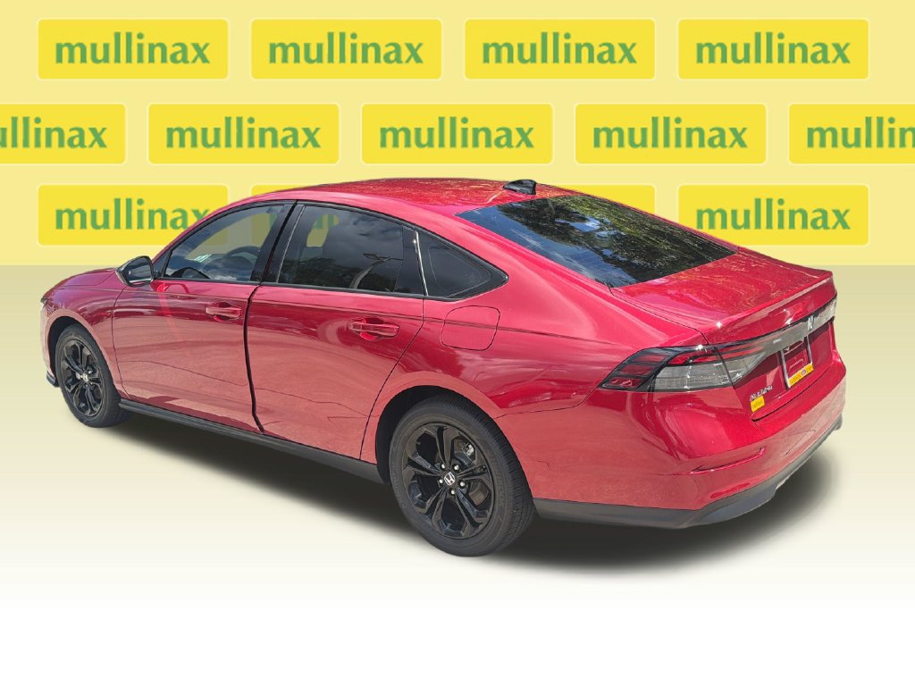 Used 2025 Honda Accord SE image 9