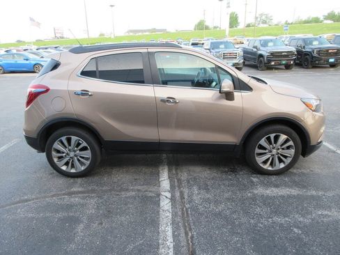 Used 2019 Buick Encore Preferred AWD/4WD image 6