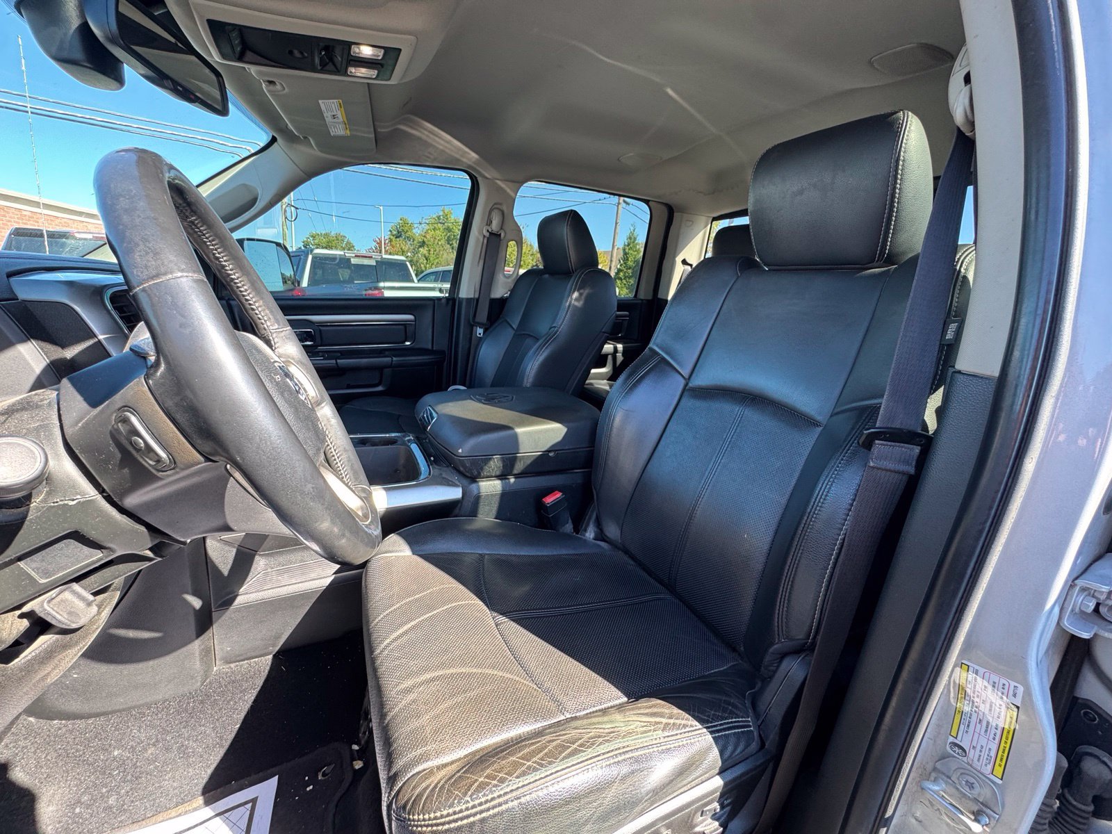 Used 2018 RAM 2500 Laramie w/ Sport Appearance Group AWD/4WD image 13