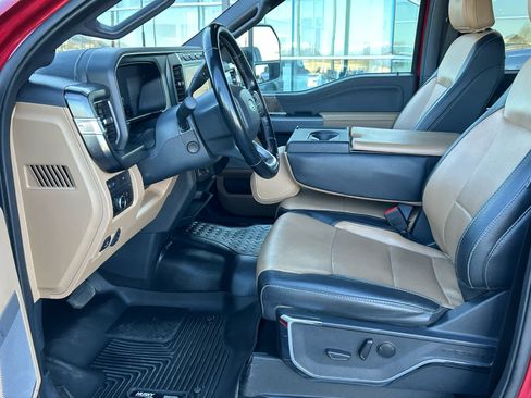 Certified 2023 Ford F350 Lariat w/ Chrome Package image 30