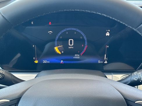 New 2025 Chevrolet Trax LT w/ Driver Confidence Package image 23