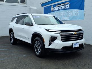 Used 2026 Chevrolet Traverse LT AWD/4WD video 1