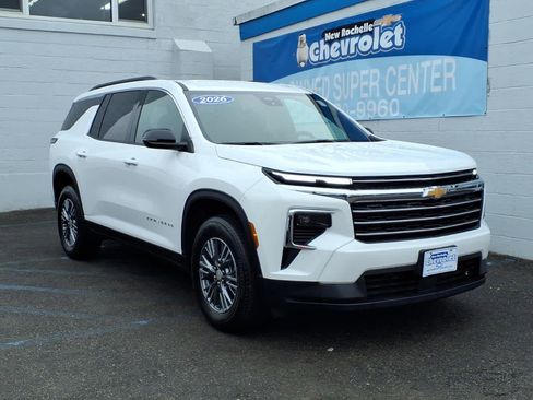 Used 2026 Chevrolet Traverse LT AWD/4WD image 1