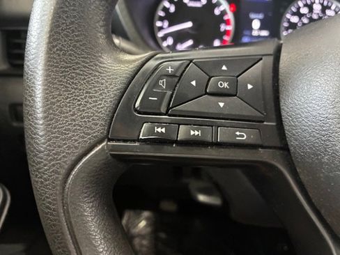 Used 2024 Nissan Sentra S FWD image 30