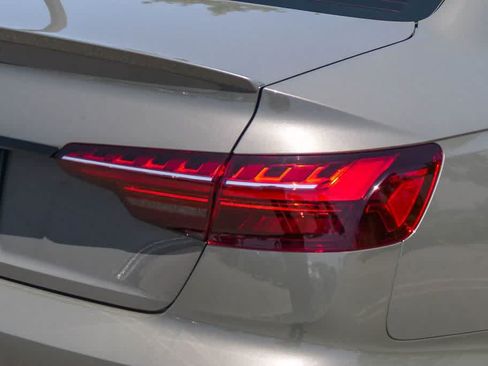 Used 2023 Audi S4 Premium Plus w/ Premium Plus Package AWD/4WD image 10