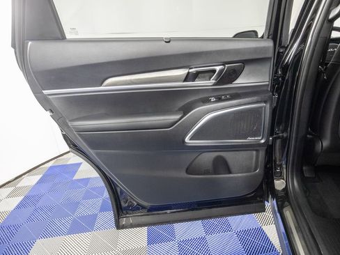 Used 2023 Kia Telluride SX Prestige X-Pro image 16