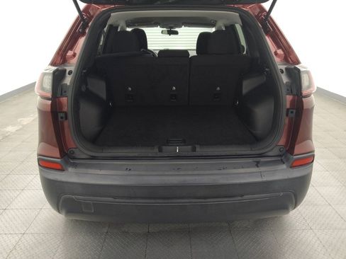 Used 2019 Jeep Cherokee Latitude w/ Popular Appearance Group image 29