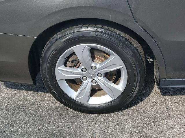 Used 2019 Honda Odyssey EX-L image 5