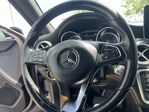 Used 2019 Mercedes-Benz CLA 250 image 28