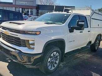 Used 2025 Chevrolet Silverado 2500 Custom w/ Custom Convenience Package video 1