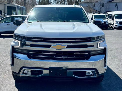 Used 2021 Chevrolet Silverado 1500 LTZ w/ LTZ Convenience Package II AWD/4WD image 3