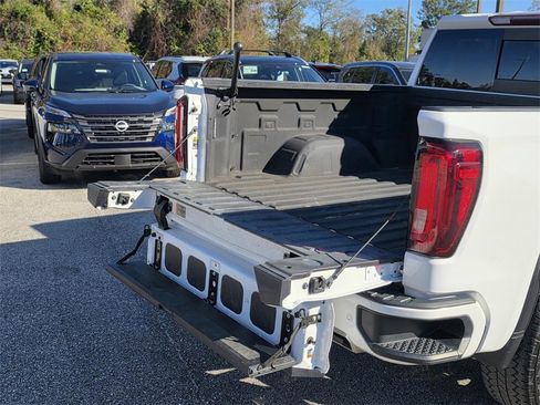 Used 2021 GMC Sierra 1500 AT4 w/ AT4 Value Package image 35