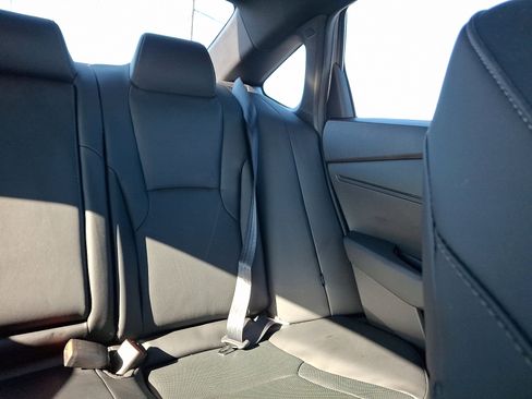 Used 2025 Honda Accord Sport image 16