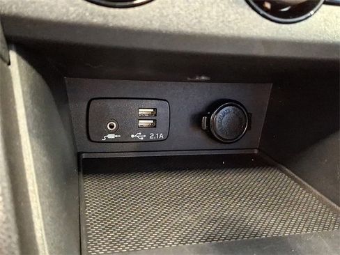 Certified 2023 Subaru Crosstrek 2.0i Premium image 23