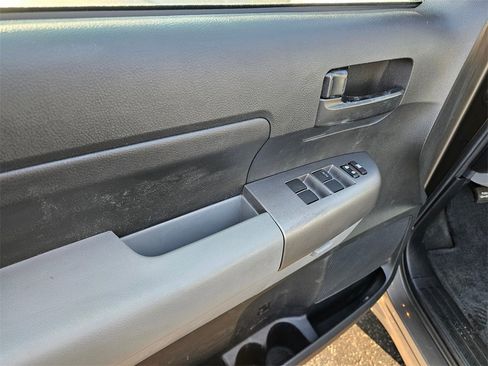 Used 2012 Toyota Tundra Grade image 20