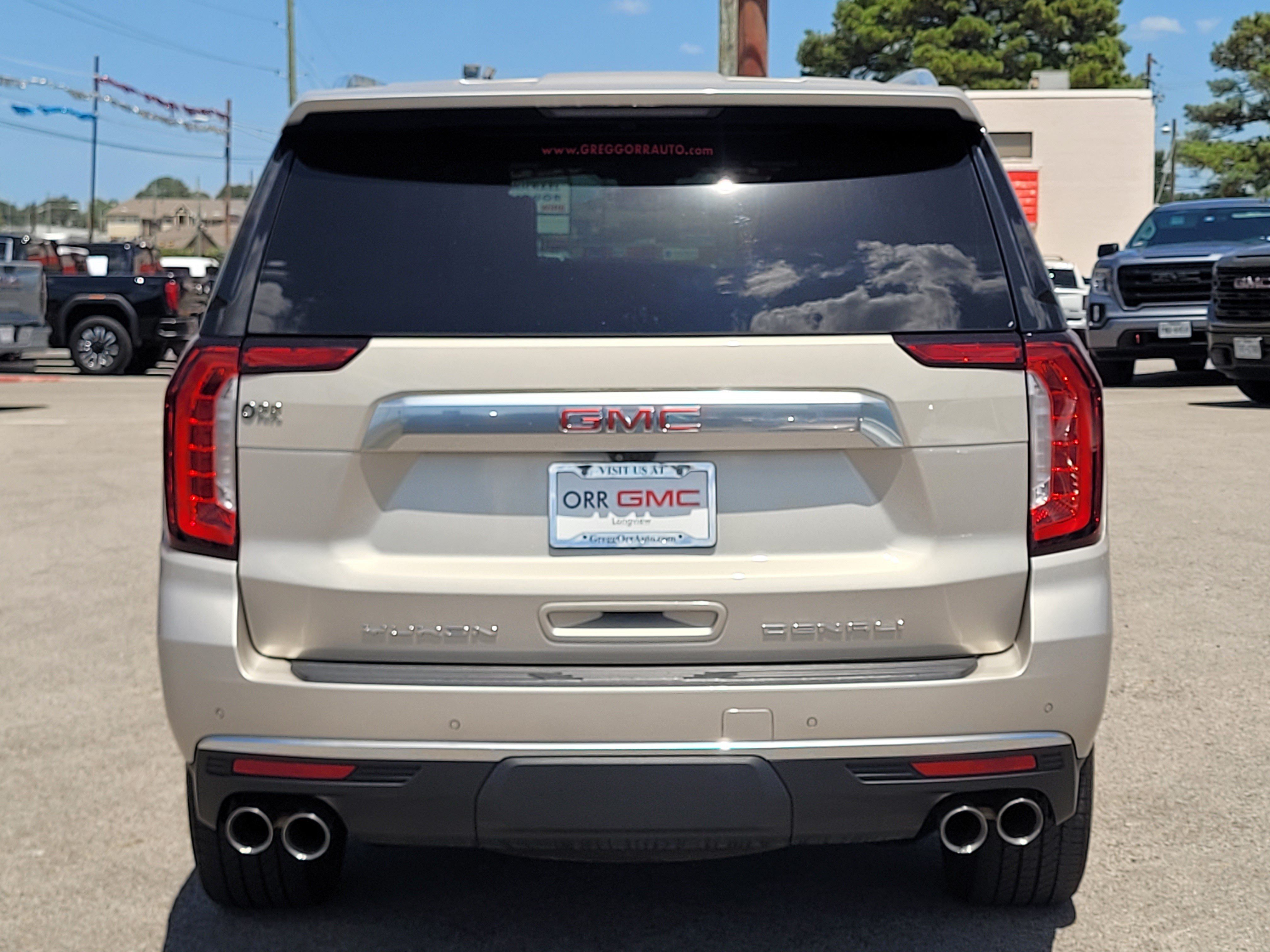 Used 2023 GMC Yukon Denali w/ Denali Reserve Package AWD/4WD image 5