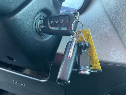 Certified 2024 Toyota Corolla LE image 30