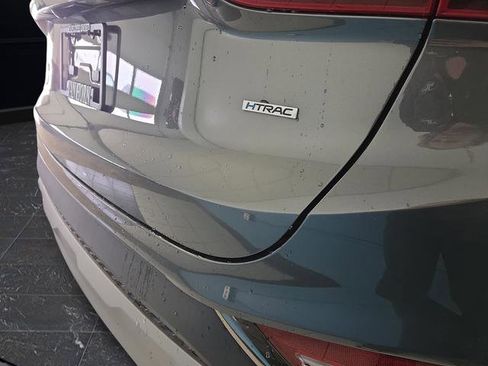 Used 2020 Hyundai Santa Fe Limited image 38