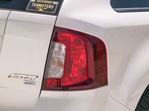 Used 2014 Ford Edge Sport w/ Driver Entry Package AWD/4WD image 10