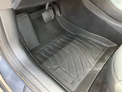 Used 2023 Tesla Model 3 Standard Range image 20