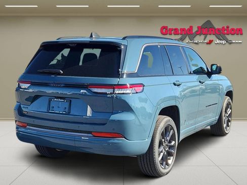 New 2026 Jeep Grand Cherokee Limited AWD/4WD image 5