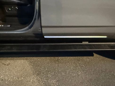 Used 2024 Cadillac Escalade ESV Premium Luxury Platinum w/ Heavy-Duty Trailer Package image 26