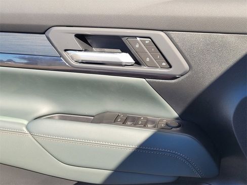 New 2026 GMC Terrain AT4 w/ Convenience Package III image 25