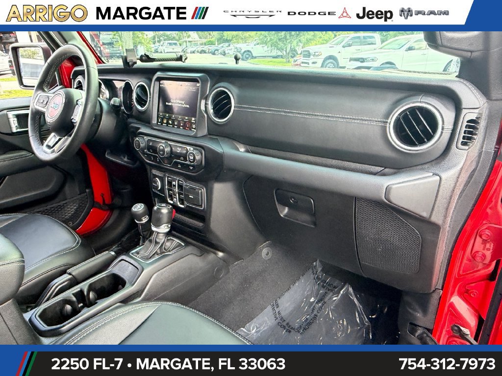 Used 2023 Jeep Gladiator Overland w/ Popular Equipment Package AWD/4WD image 18