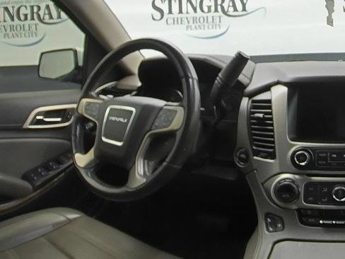 Used 2020 GMC Yukon XL Denali w/ Enhanced Security Package RWD image 16