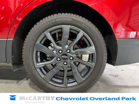 Used 2023 Chevrolet Equinox RS AWD/4WD image 32