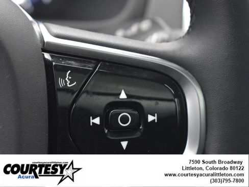 Used 2023 Volvo XC90 B6 Plus w/ Protection Package Premier image 11