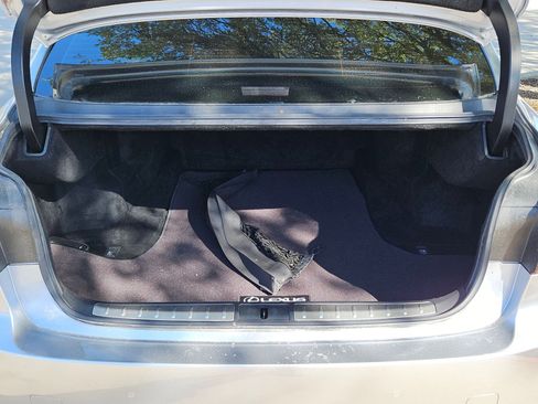 Used 2021 Lexus LS 500 image 24