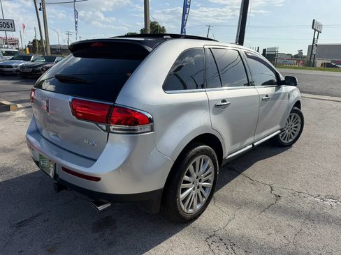 Used 2014 Lincoln MKX FWD w/ Equipment Group 102A image 4
