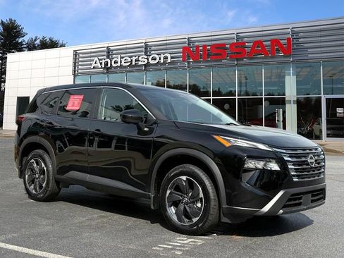 Certified 2024 Nissan Rogue SV image 1