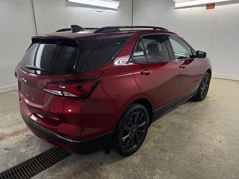 Used 2022 Chevrolet Equinox RS w/ RS Leather Package AWD/4WD image 10