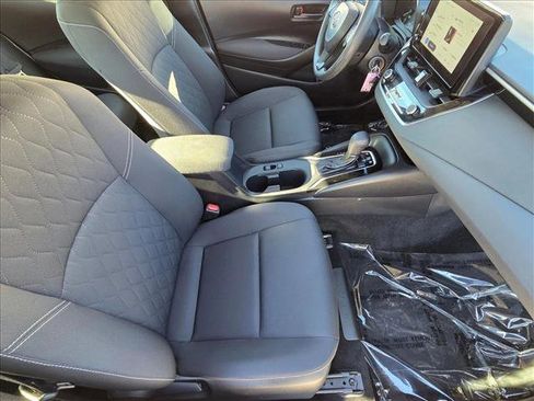 Certified 2023 Toyota Corolla LE image 18
