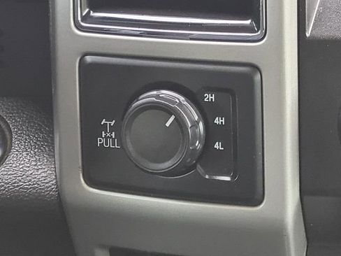 Used 2020 Ford F350 Lariat w/ Lariat Ultimate Package image 25