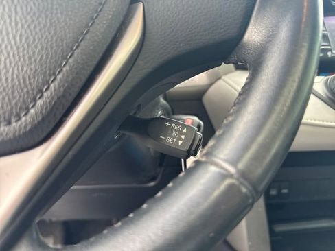 Used 2016 Toyota RAV4 XLE image 16