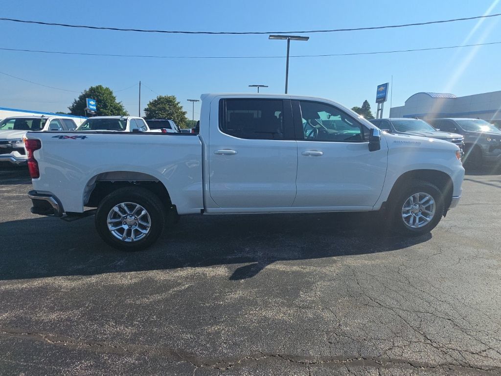 New 2026 Chevrolet Silverado 1500 LT AWD/4WD image 9