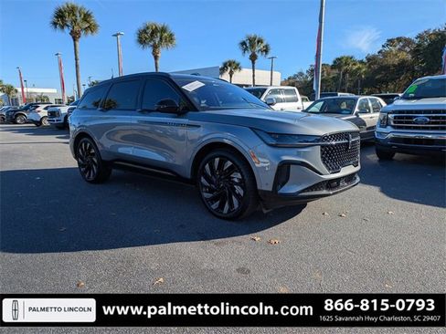 Certified 2024 Lincoln Nautilus Reserve w/ Equipment Group 203A image 2