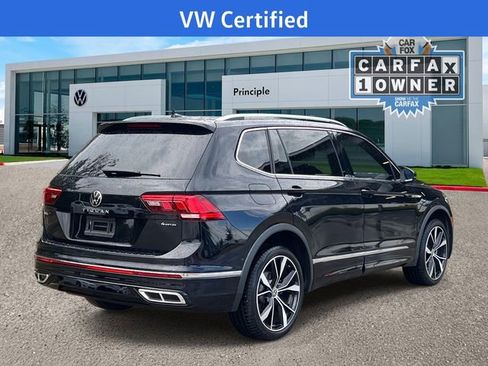 Certified 2023 Volkswagen Tiguan SEL R-Line image 4