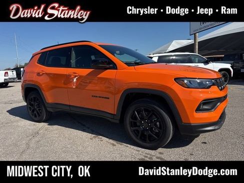 New 2026 Jeep Compass Latitude AWD/4WD image 1