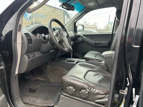 Used 2012 Nissan Xterra PRO-4X w/ Pro-4x Leather Pkg image 3