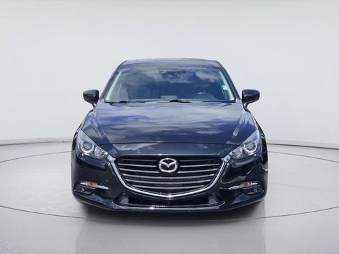 Used 2018 MAZDA MAZDA3 Touring w/ Appearance Package FWD image 2