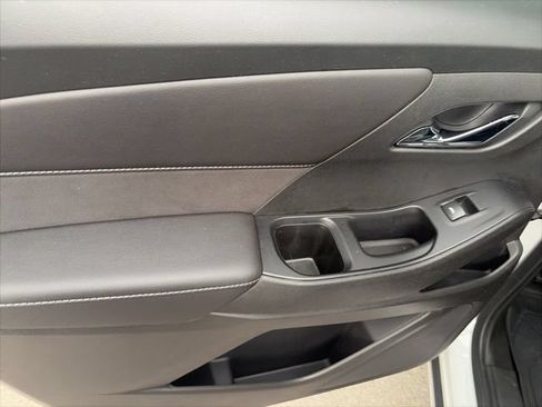 Used 2021 Chevrolet Traverse High Country w/ LPO, Floor Liner Package FWD image 11