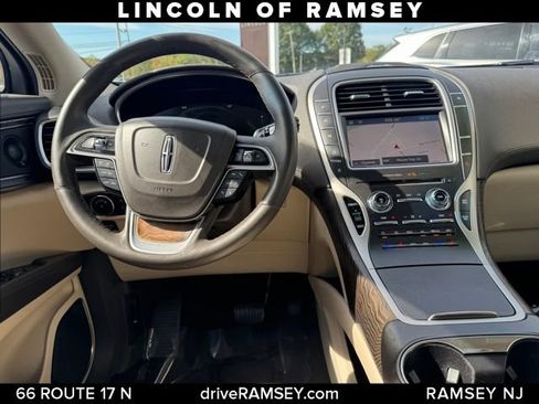 Used 2020 Lincoln Nautilus Reserve w/ Cargo Utility Package image 24