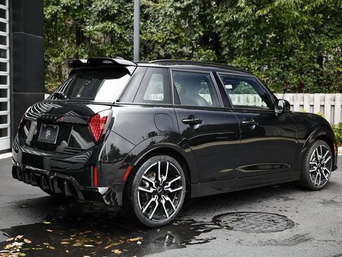 New 2026 MINI Cooper S image 7