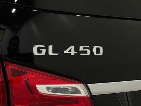 Used 2016 Mercedes-Benz GL 450 4MATIC w/ Premium I Package image 43