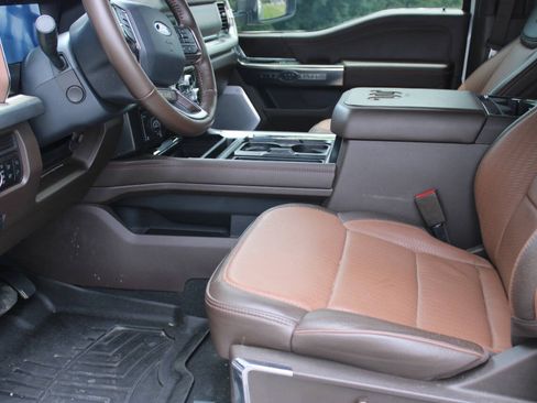Used 2025 Ford F350 King Ranch w/ Tremor Off-Road Package AWD/4WD image 9